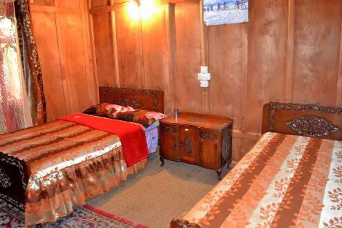 Egypt Houseboat, Srinagar 3